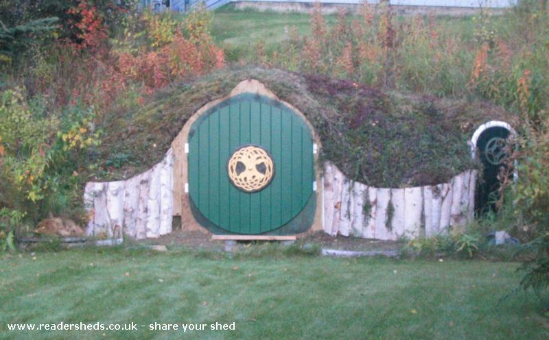 Hobbit Hole - R Estelle