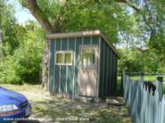 ecomum shed - Jeannine