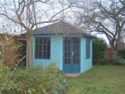 Attilla the Hut - Simone