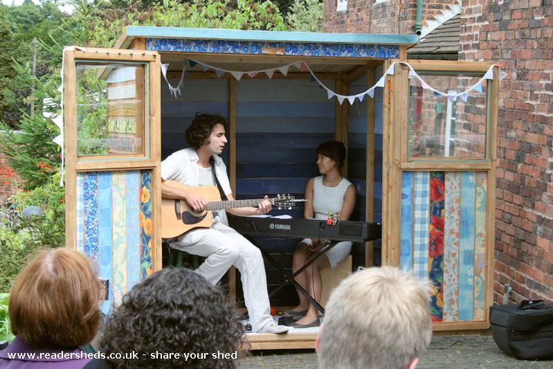 Song Shed - Elena Thomas (and Dan Whitehouse)
