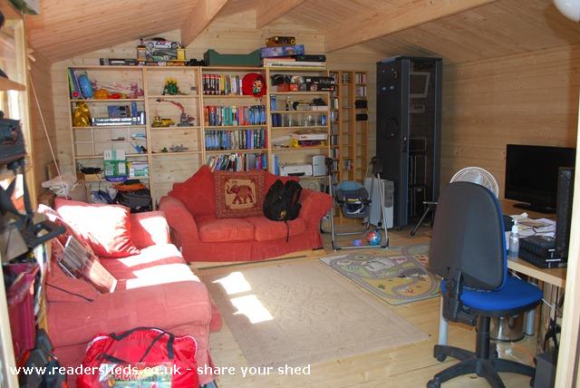 Geek Cabin - Simon Gallagher
