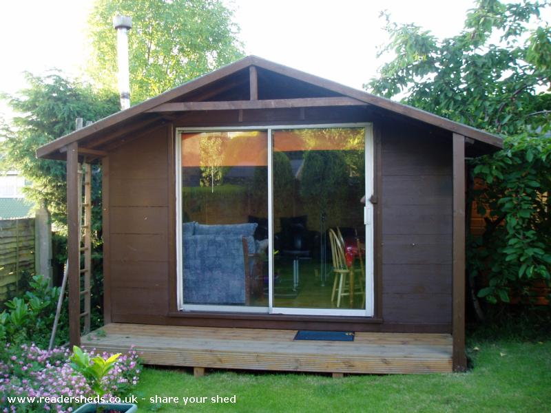 Mick's Cabin - Val Brookes