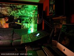 Apollo Studios - Jonathan Yates