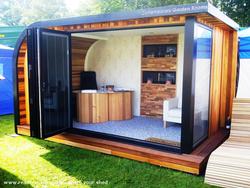 Contemporary Garden Room - Quentin