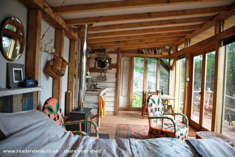 Kibanda , Cabin/Summerhouse Bristol owned by Joanne Scofield #shedoftheyear