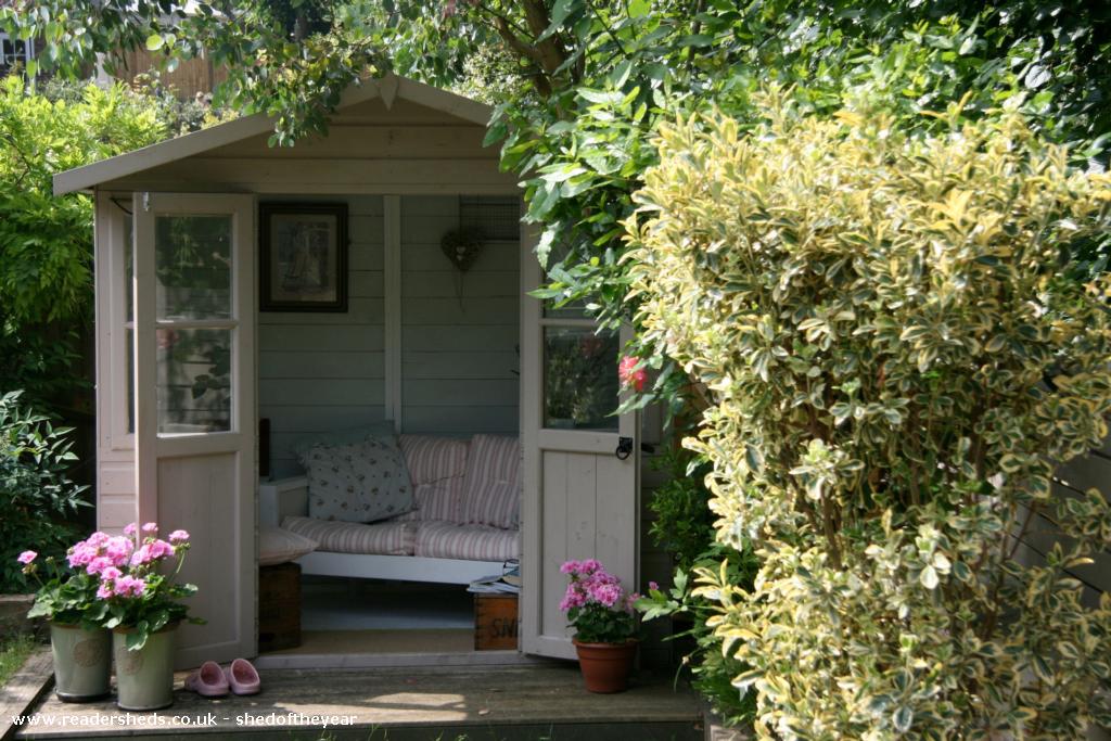 English Country Garden, Cabin/Summerhouse from Garden owned by Claire 