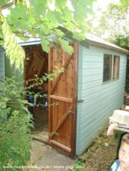 outside of shed - Al's meccano shed, Somerset