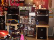 Tha Jam Shed, 