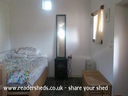 an teach beag ar an mby Beilge: cosy bed