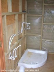 Wind Powered Shower Shed: speedfit plumbing!