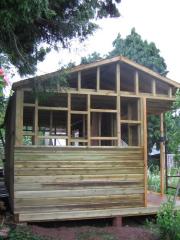Head Weeders Office: This stuff goes on much quicker than the flippin roof...!