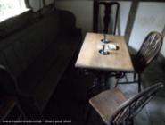 le Table of shed - THE BOOT INN, 