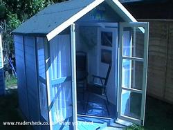 Front corner view of shed - Floridian Escape, 