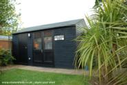 THE MAN'S SHED: Garden view