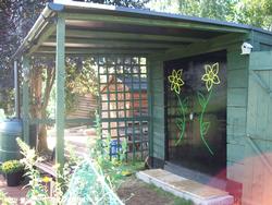 added porch/veranda of shed - Una Barraca, Northamptonshire