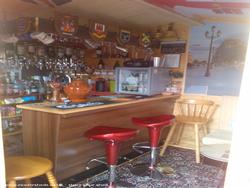 Photo 3 of shed - El Yanito Bar, Cornwall
