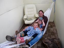 Pallet summerhouse shed: inside