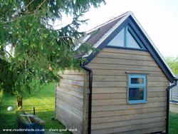 gable end view of shed - Zzz shed, Oxfordshire