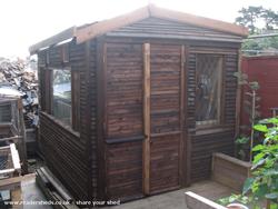 front and doors secure of shed - shreks shed, Worcestershire