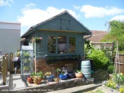 Front view of shed - Posh shed, Somerset