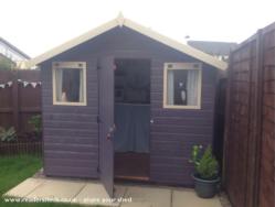 Front view of shed - Sew Delightful , Cornwall