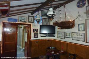 TV of shed - The Jack & Anchor, Cornwall