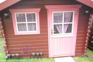 Photo 4 of shed - playhouse, Inverclyde