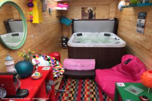 Den with hot tub of shed - Cedar nautical leisure den and golf buggy garage, South Lanarkshire