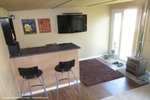 TV & Bar of shed - The Cabin, Berkshire