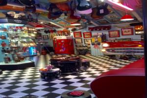 Photo 3 of shed - Dunn's Diner, Lincolnshire