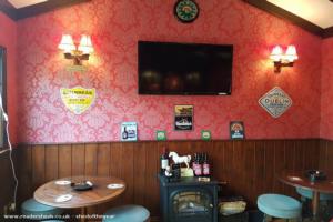 inside view of shed - The Joiner's Arms, Lincolnshire
