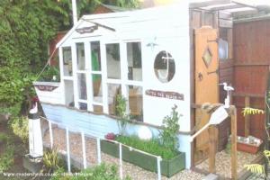 Photo 1 of shed - jolly sailor, Hampshire