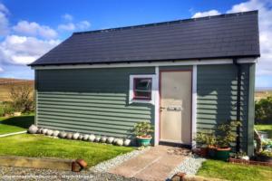 Front view of shed - The Shed, Shetland Islands