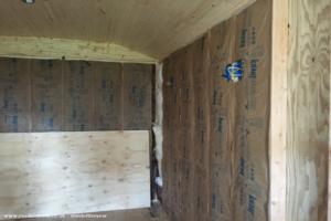 Walls and insulation of shed - The Pub Shed on Prospect, Illinois