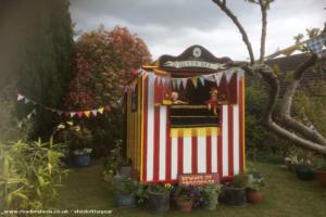 Photo 6 of shed - Professor Queen Bees Shed, Berkshire