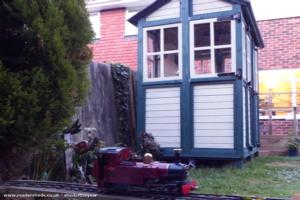 Light engine off shed waiting for signal of shed - , 