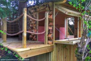 Side cladding of shed - Imaginarium, Cambridgeshire