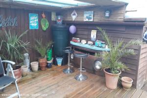 Photo 3 of shed - Reefs surf shack, Herefordshire