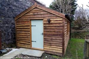 Main entrance of shed - Ruth's Sewing Shed, Cornwall
