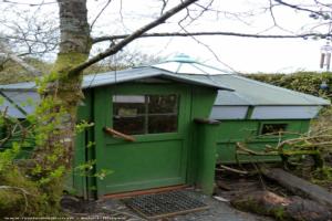 Photo 3 of shed - Cwtch dan Helyg (Willow Den), Ceredigion
