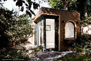 Photo 10 of shed - A Room For an Opera Singer, Greater London