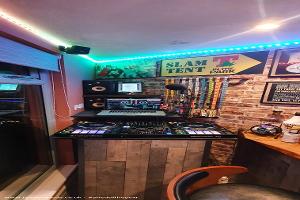 DJ booth of shed - Bar Fuctifano, Angus