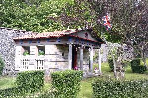 Photo 11 of shed - Lorna's Greek Temple, Fife