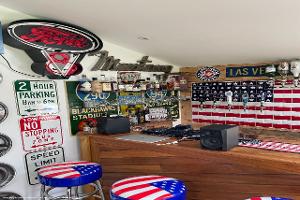 Photo 10 of shed - Gin and Gintys, Greater London
