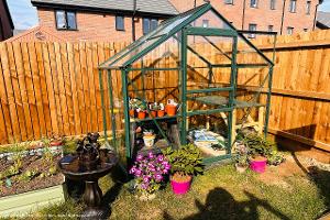 Sunny view of shed - The Beirne Greenhouse , Newport