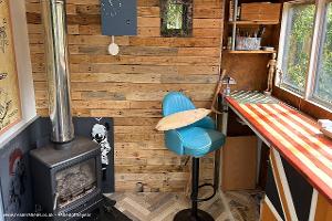 Studio: Pallet wall hand made