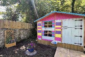 Slo-shed, Dorset